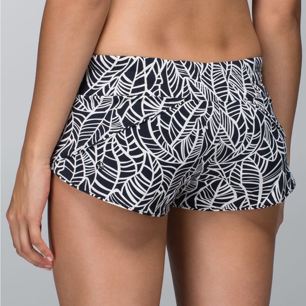 Lululemon Shanti Reversible Surf Shorts, S